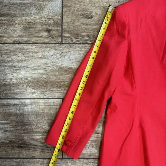 Vintage Red Embroidered Skirt Suit Sz 18 Lined - Picture 11 of 16